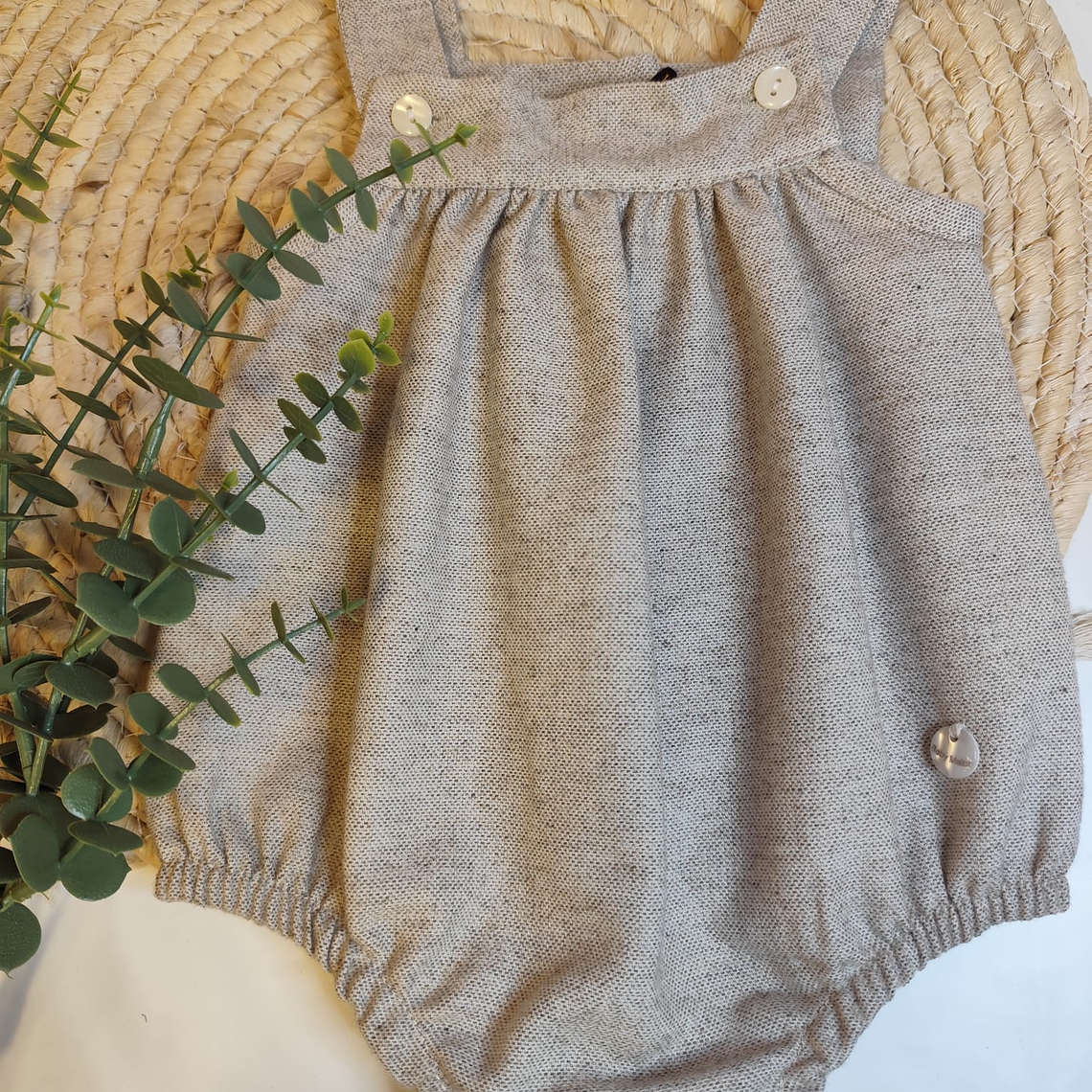 Jardineira de linho 1