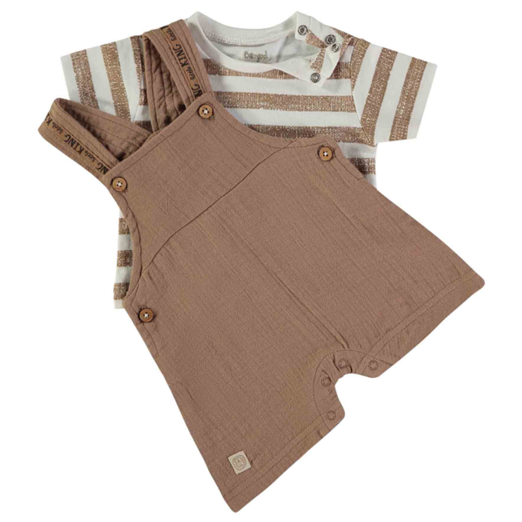 Jardineira com t-shirt 3