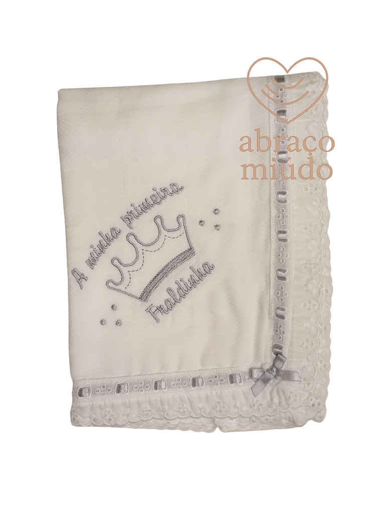 Fralda bordada 100% algodão  2