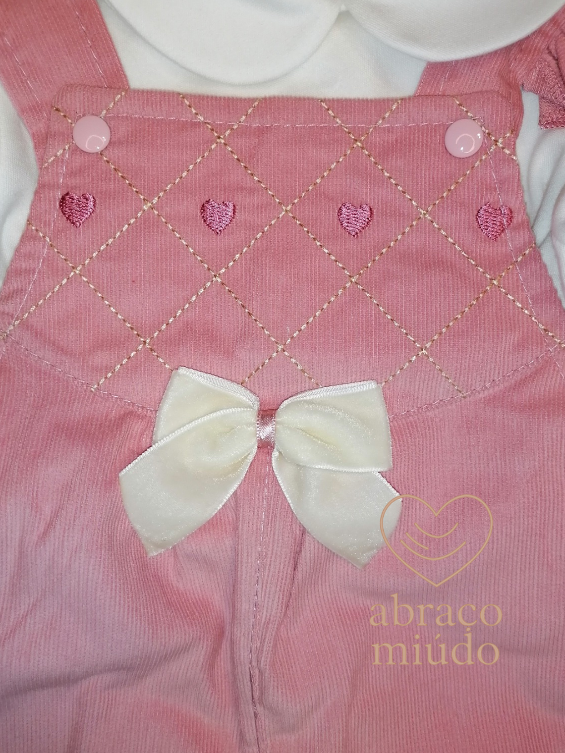 Conjunto Jardineira em Sarja + Camisola Cardada | 3M, 6M e 12M — Conforto e Doçura 5