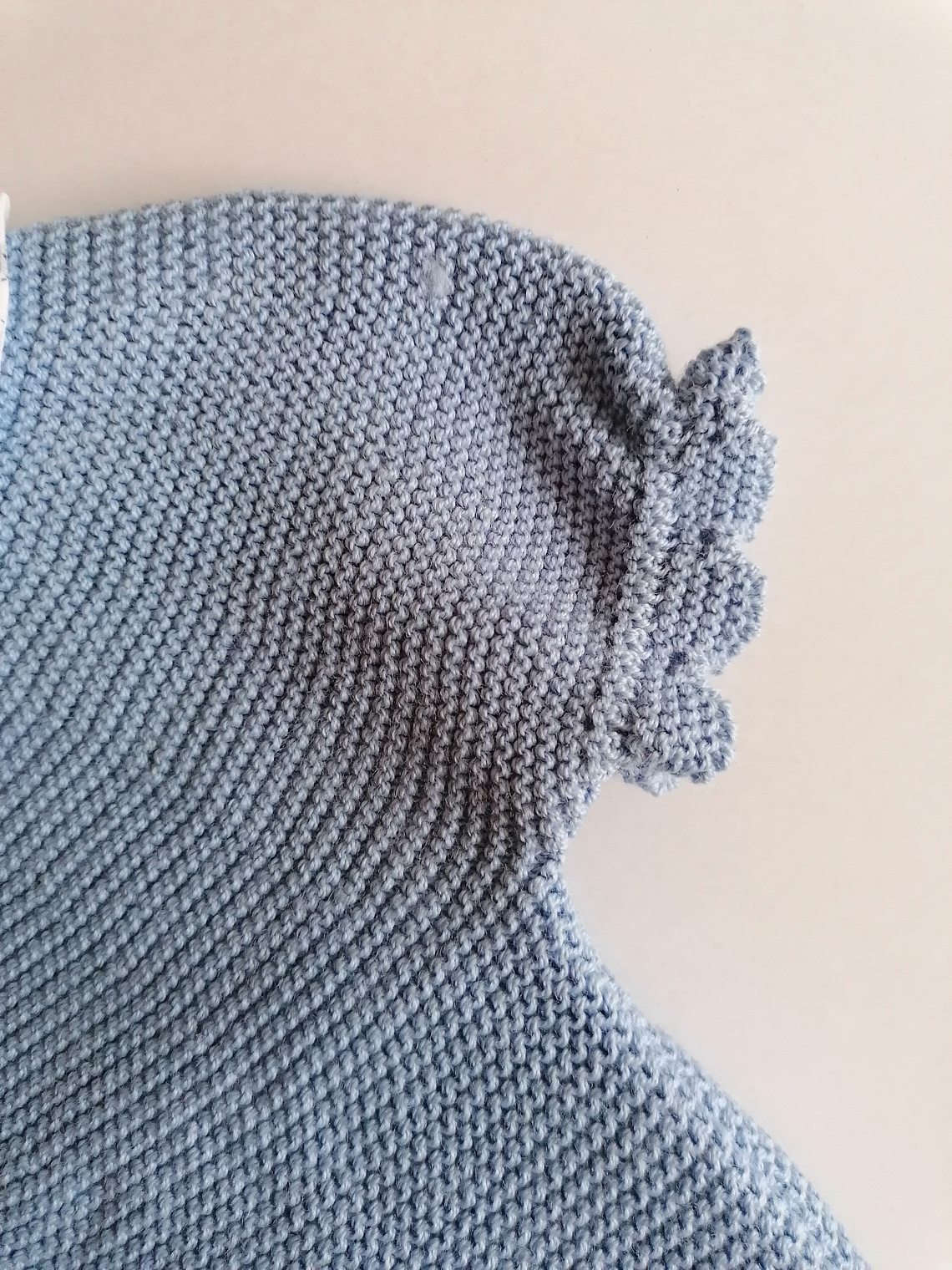 Conjunto bebé malha com gola e tapa-fraldas estampado 3