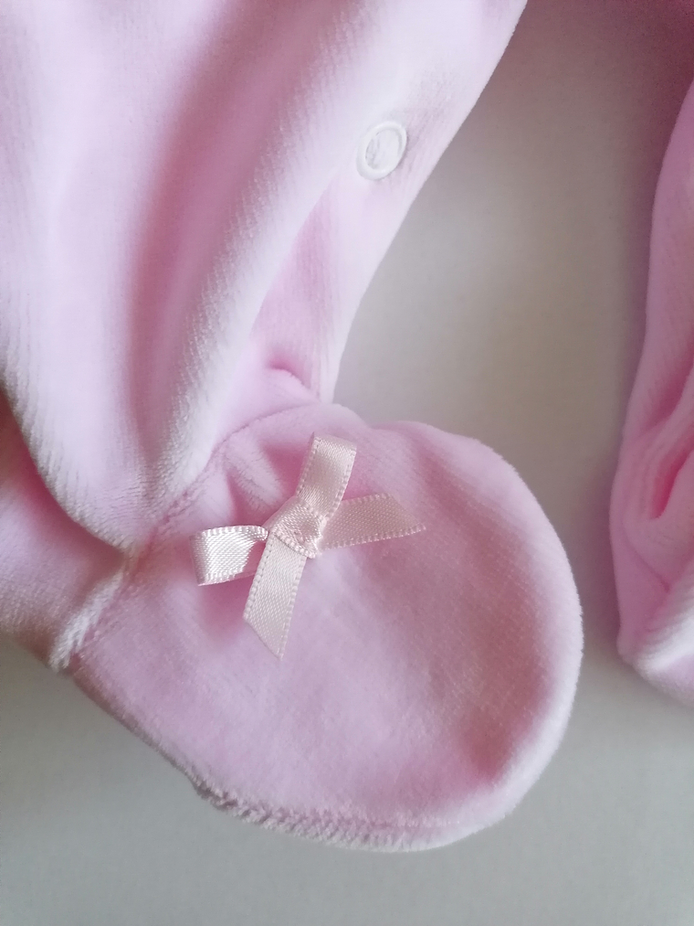 Babygrow de veludo para bebé com gola floral 3