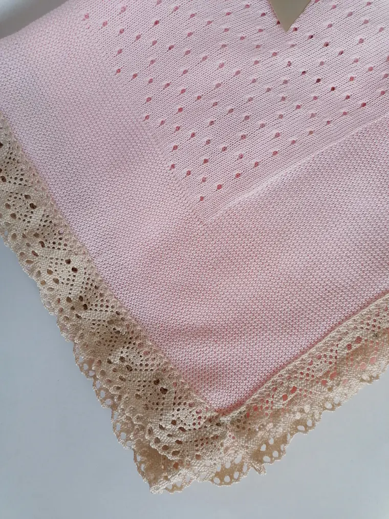 Manta de Bebé em Malha com Renda e Laço | Primavera Verão 5