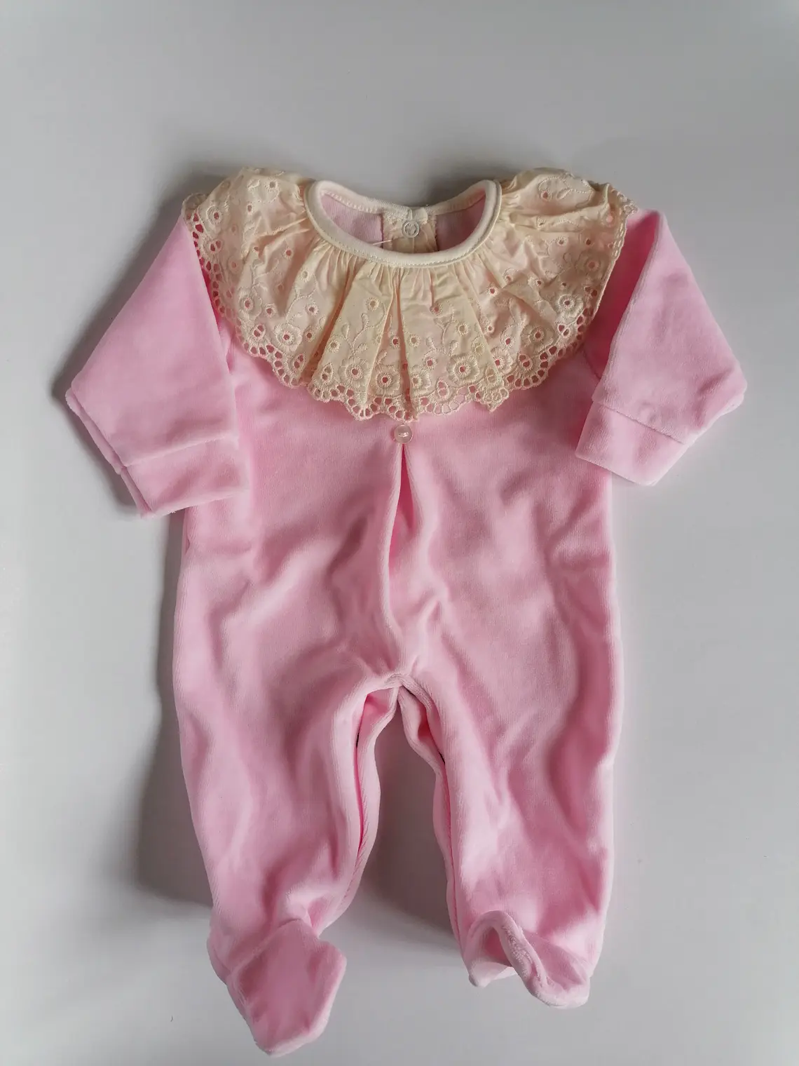 Babygrow de Veludo para Bebé com Gola Bordada 1