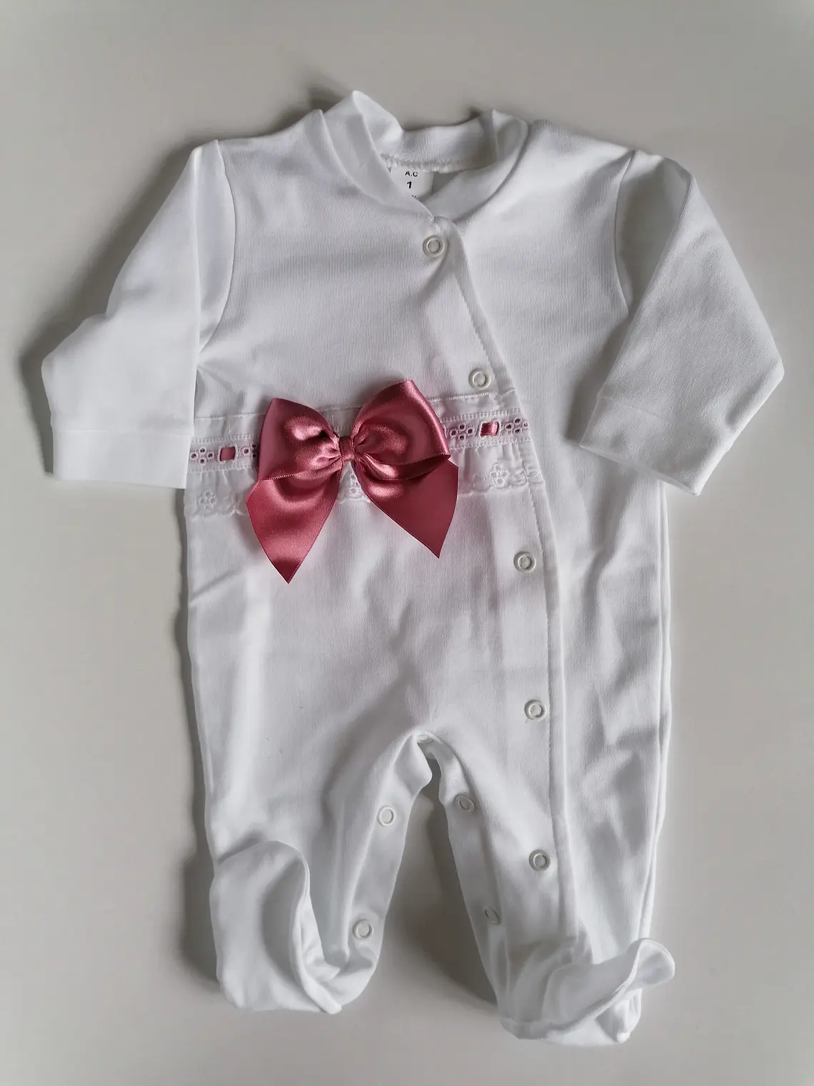 Babygrow de Algodão para Bebé com Laço Satinado 4