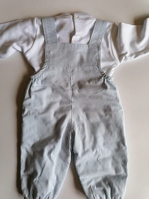 Jardineira Bebé 3 Meses Azul Riscas com Camisola Branca e Ursinhos