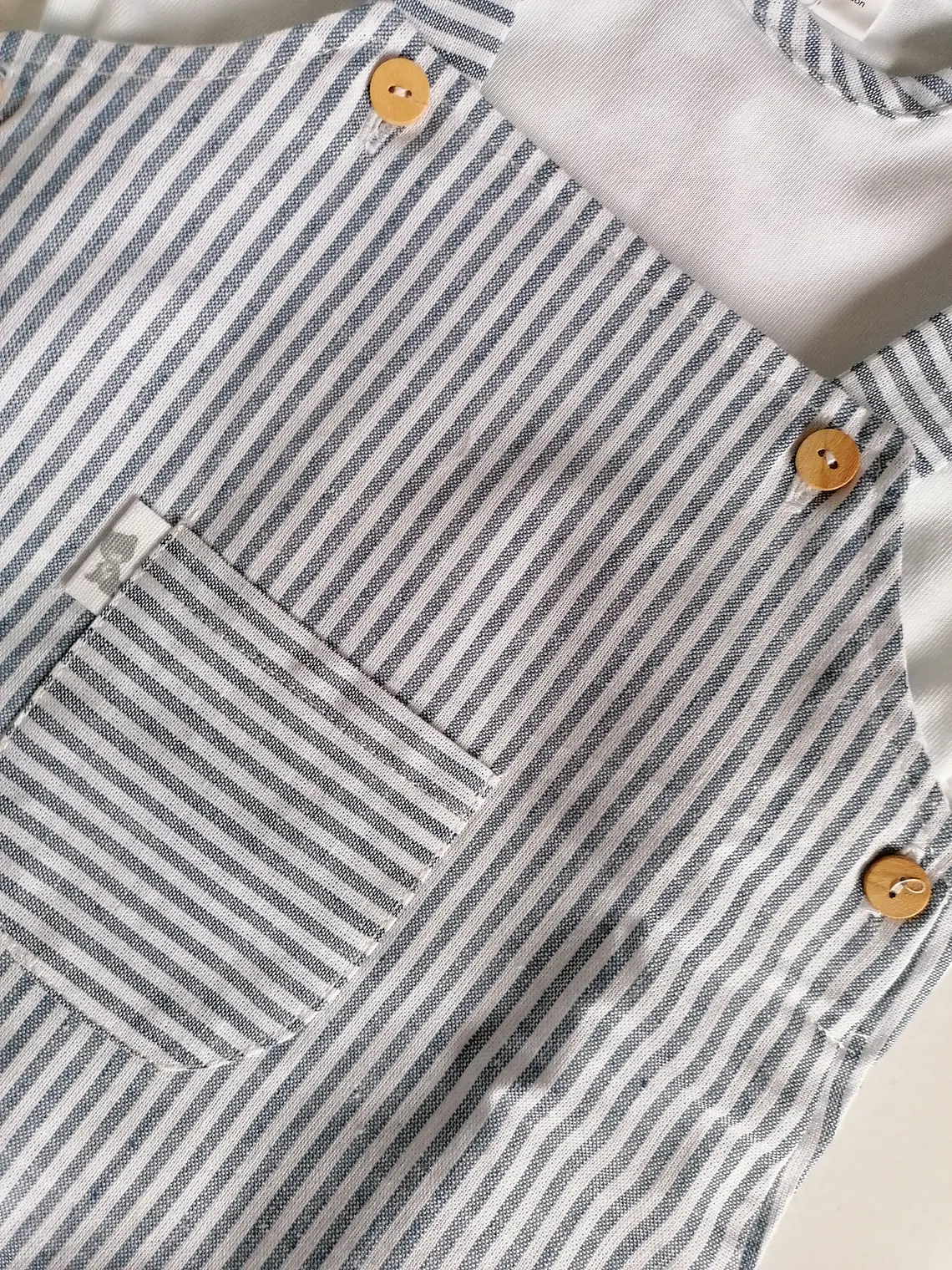 Jardineira bebé 6 meses com camisola  7