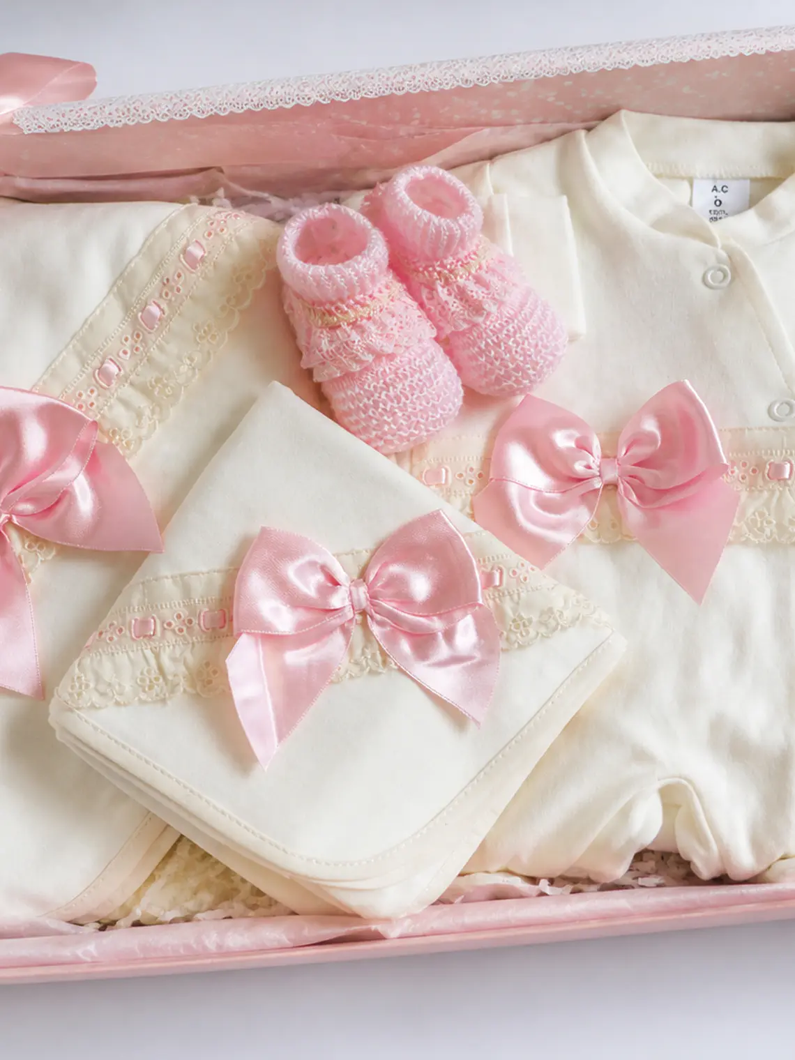 🌸 Conjunto Primeiros Momentos Laço Rosa – 0M 1