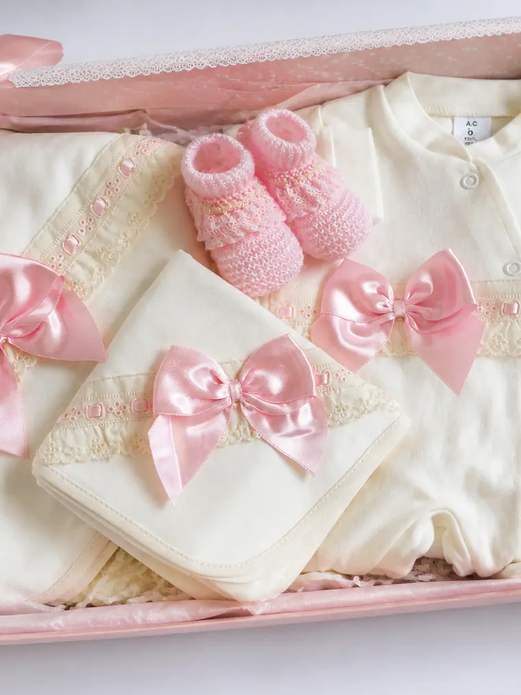 🌸 Conjunto Primeiros Momentos Laço Rosa – 0M 1