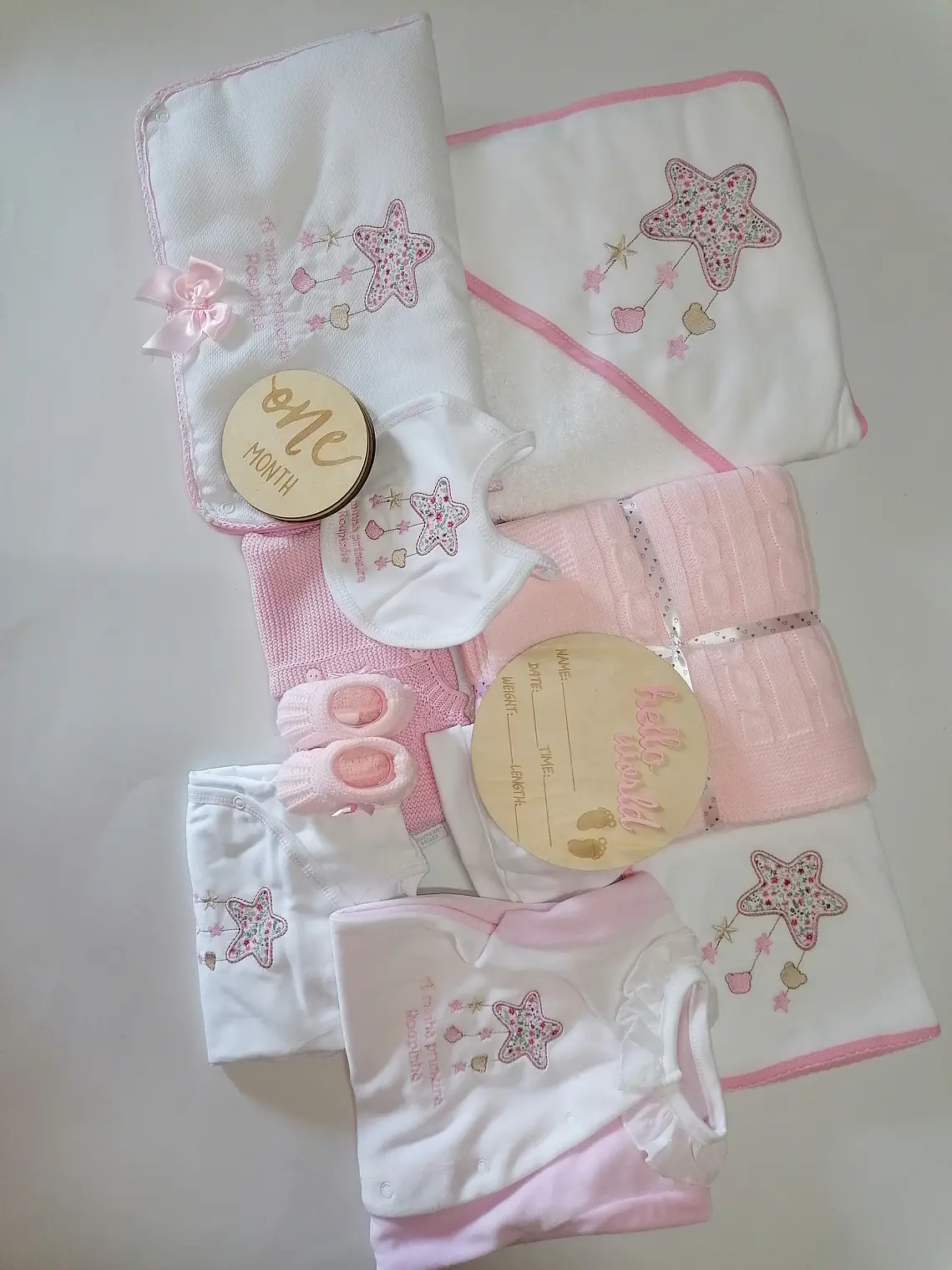 Conjunto Maternidade XL | Enxoval Completo para Bebé | Veludo - A minha primeira roupinha  1