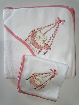 Conjunto Ursinho Rosa 🧸💗 | Toalha de banho + fralda 