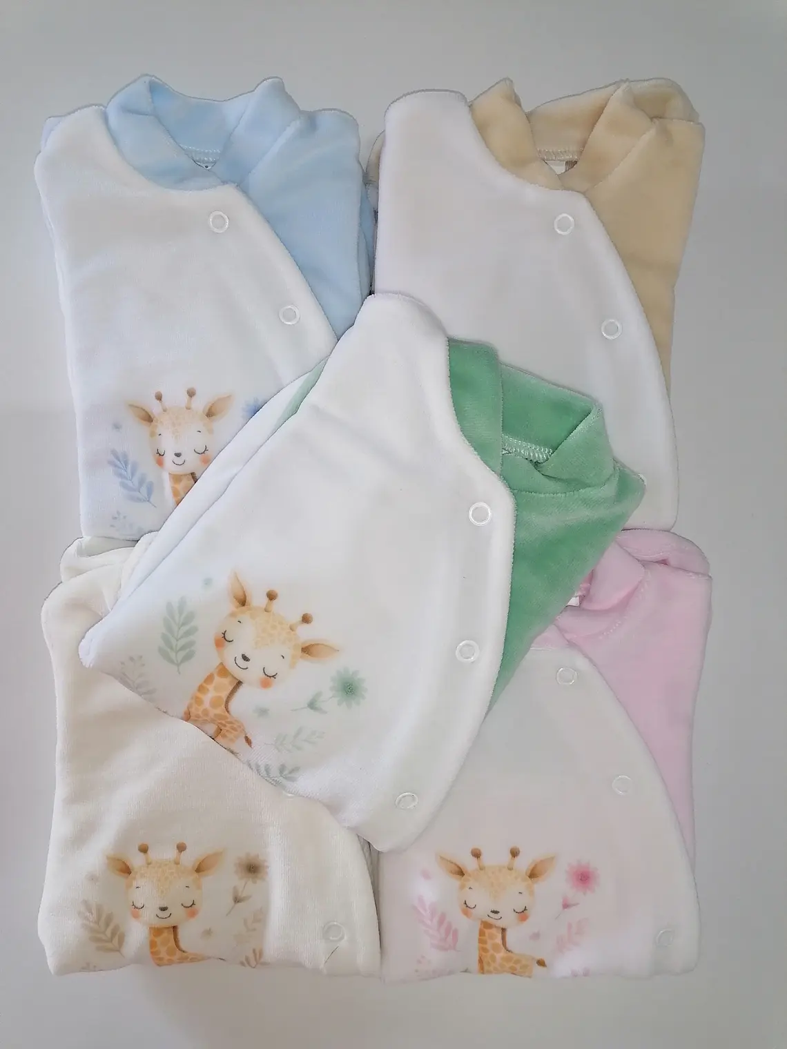Babygrow Veludo Girafinha para Bebé 11