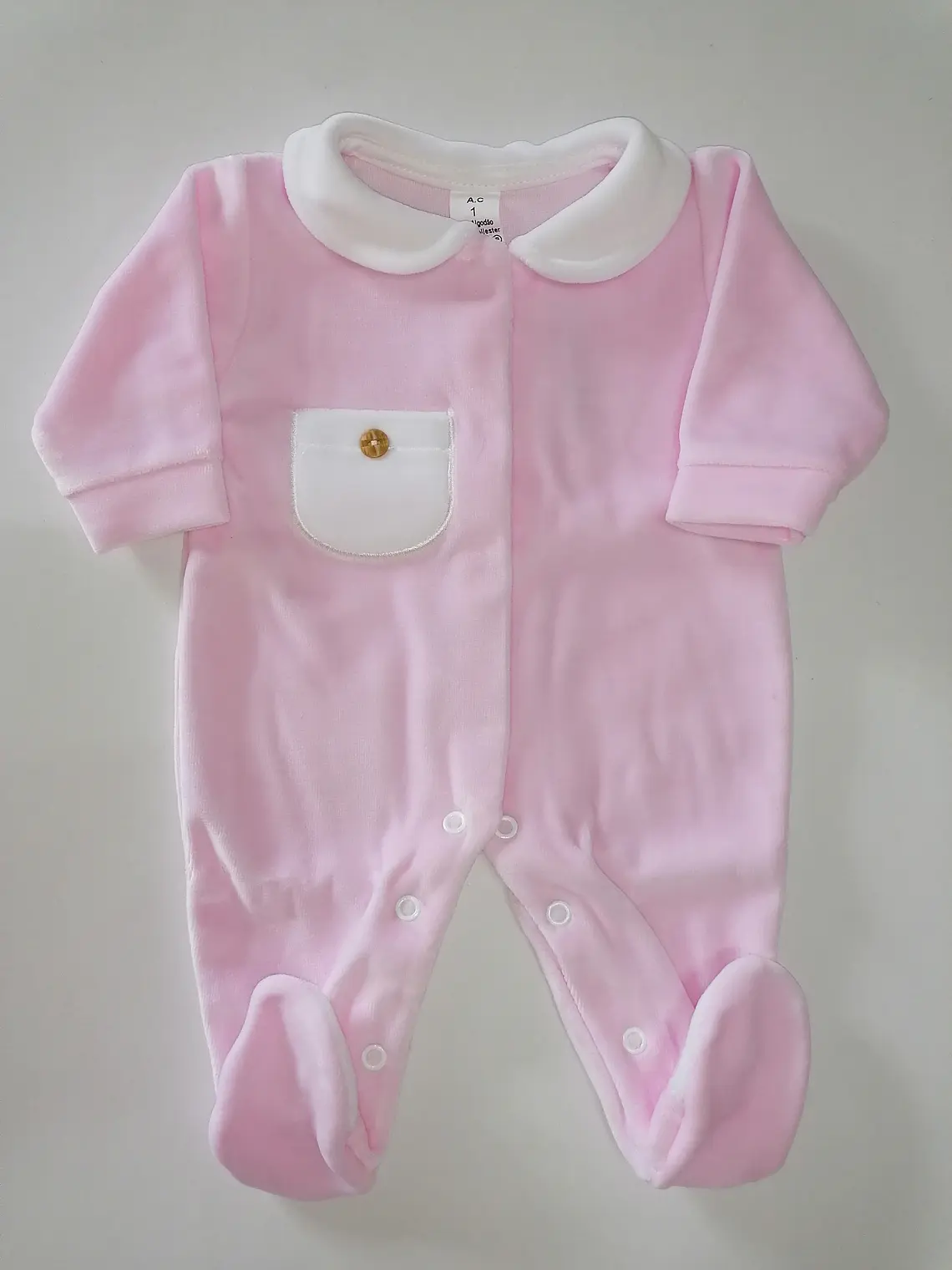 Babygrow Premium de Veludo com Gola e Bolso 3