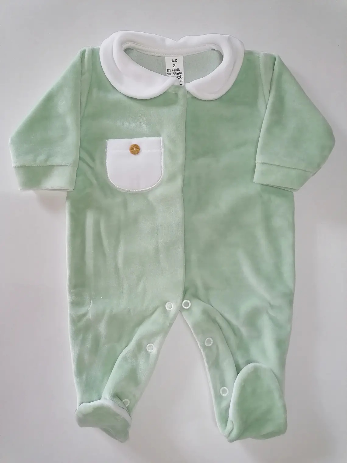 Babygrow Premium de Veludo com Gola e Bolso 4