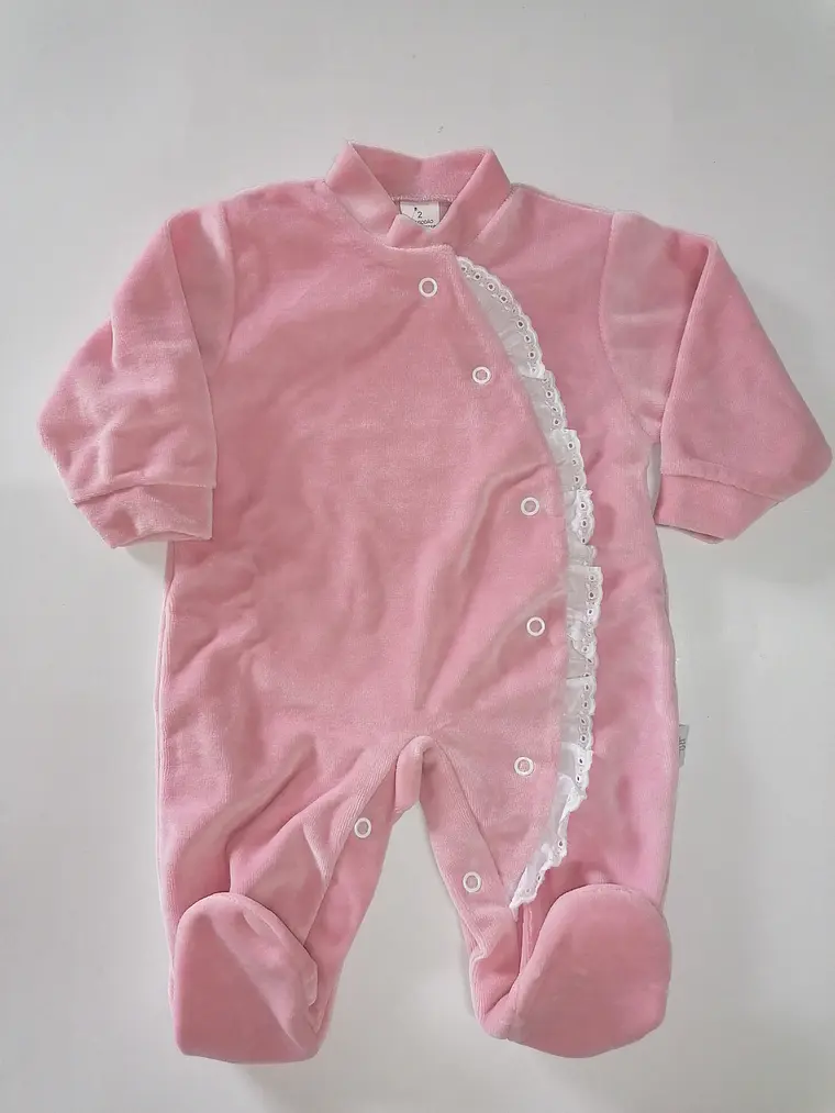 Babygrow Premium de Veludo com Renda Lateral  2