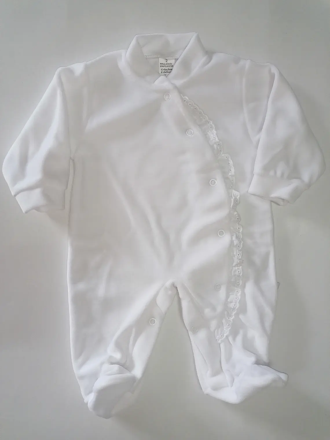 Babygrow Premium de Veludo com Renda Lateral  3