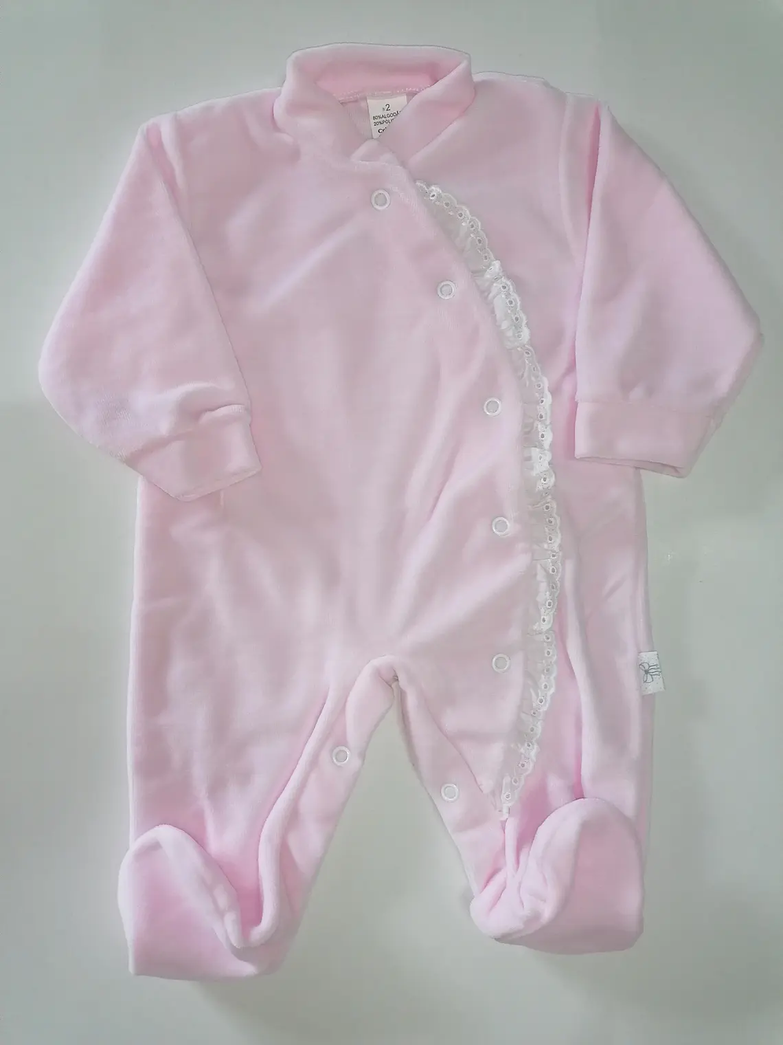 Babygrow Premium de Veludo com Renda Lateral  4