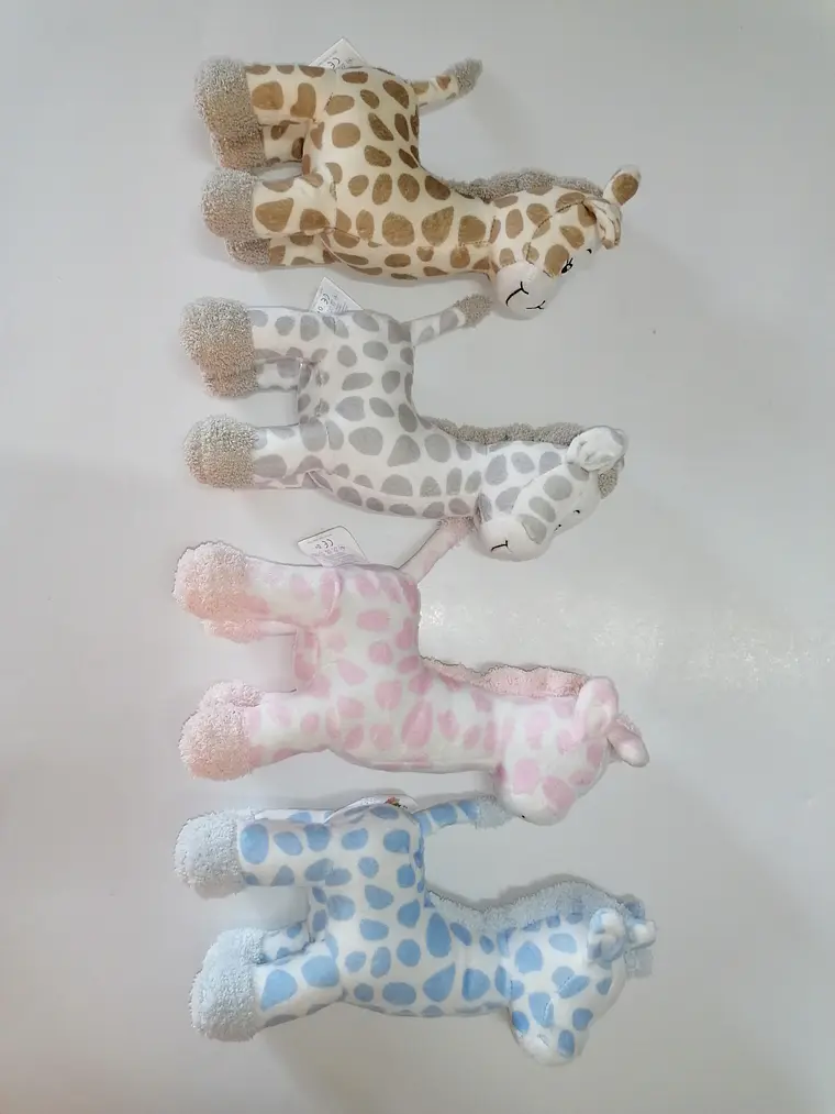 Girafinha de Peluche para Bebé 🦒 1