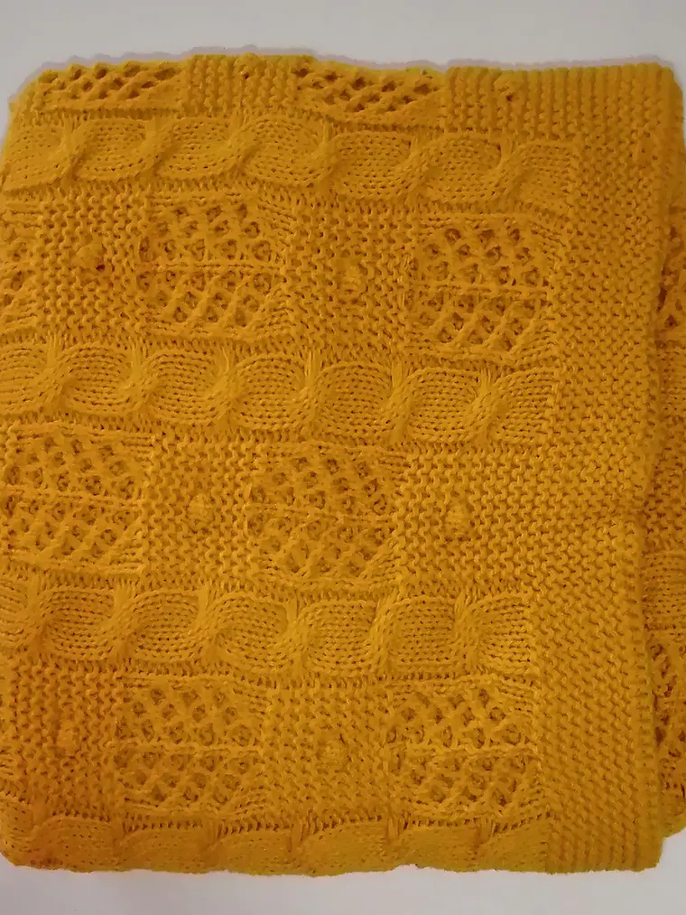 Manta da Avó em Malha 🧶🤍 1