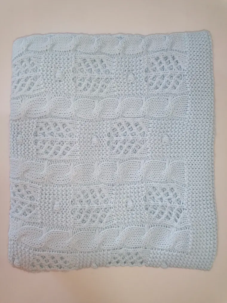 Manta da Avó em Malha 🧶🤍 2