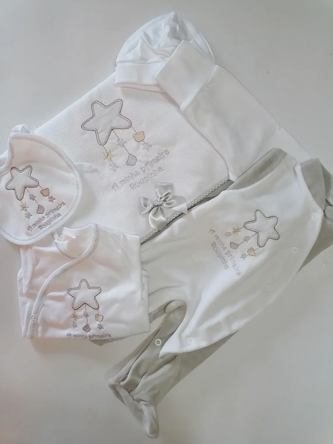 Conjunto Primeira Roupinha “Estrelinha dos Sonhos” ⭐ 5