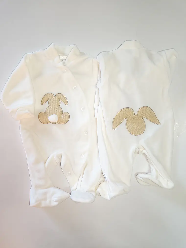 🐰 Babygrow de Veludo Coelhinho com Pompom 6