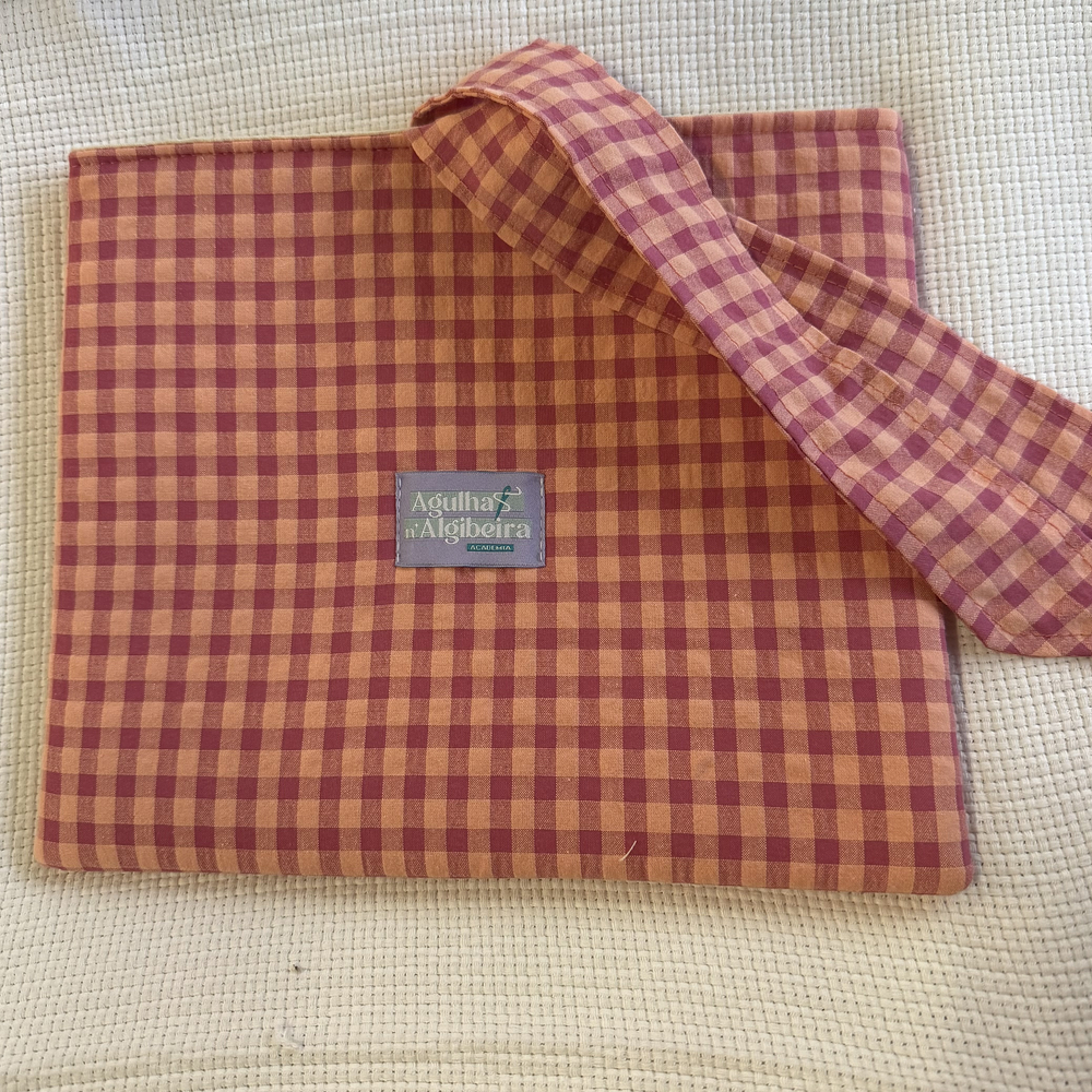 Capa para iPad/ ou livros Túlipa