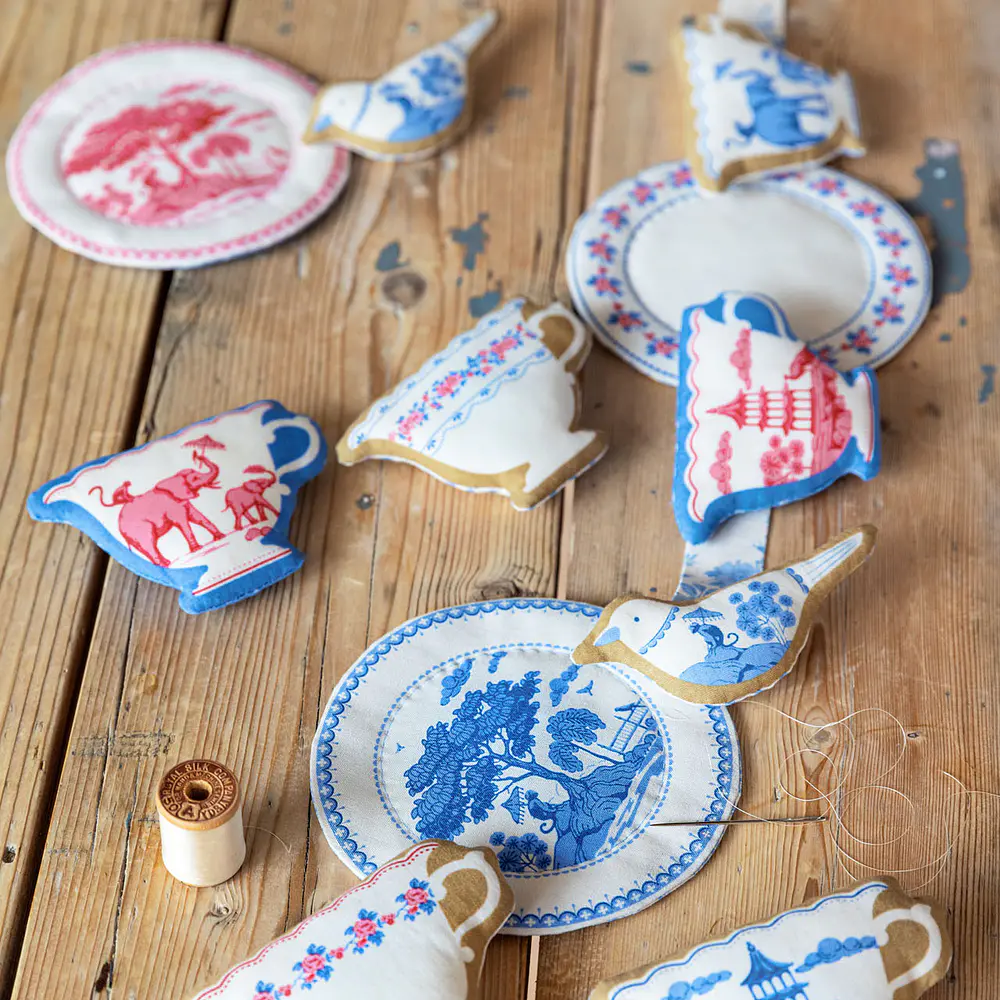 Tecido Something Blue Labels & Ornaments Blue