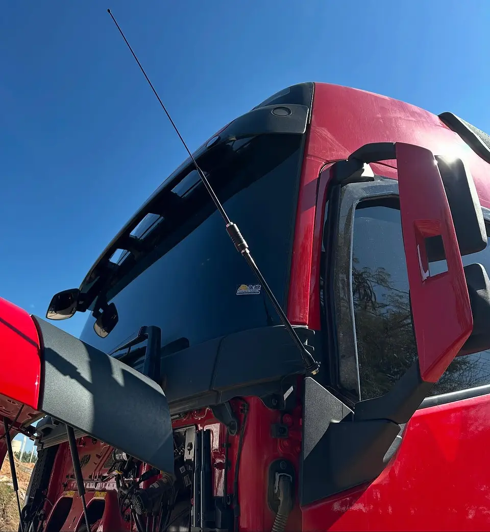 Par De Bases Para Antena Compatible Con Volvo Fh 2015 a 2025 3