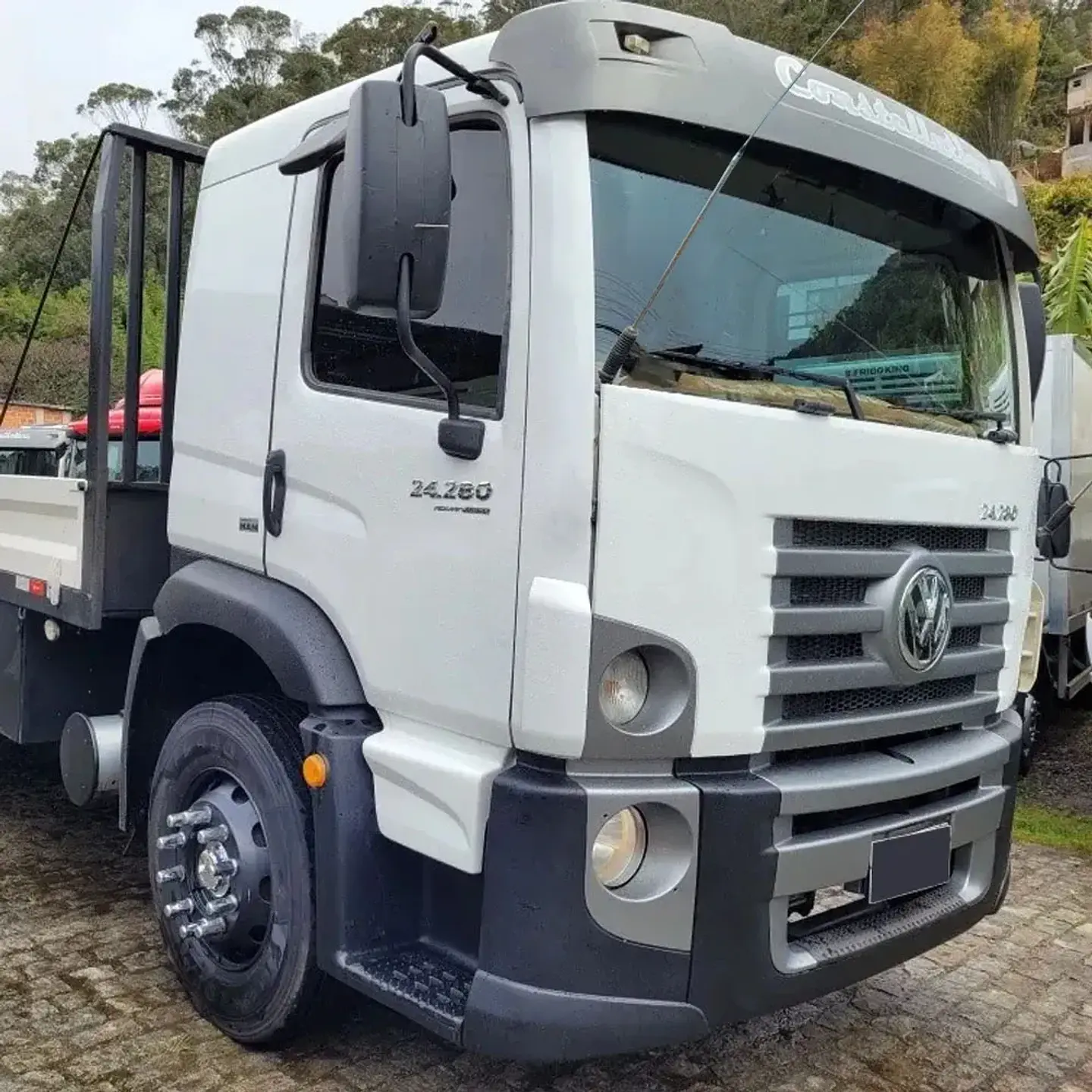 Par De Bases Para Antena Compatible Con Volkswagen Constellation  2