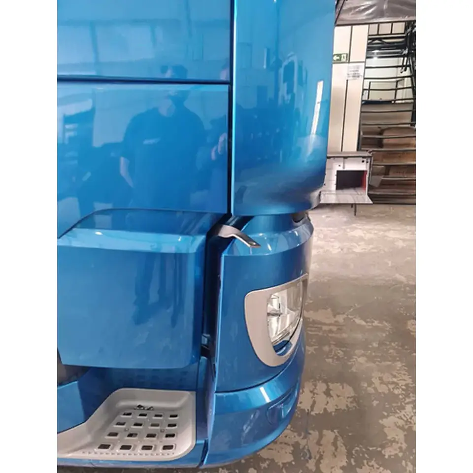 Par De Bases Para Antena Compatible Con Daf XF/CF 2015 a 2023  2