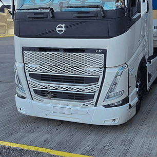 Funda De Parachoque Volvo Fh/Fm 2022 En Adelante