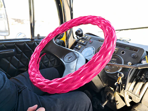 Cubre Volante 45cm Extra Grueso, Brillante Rosado Hilo Rosado