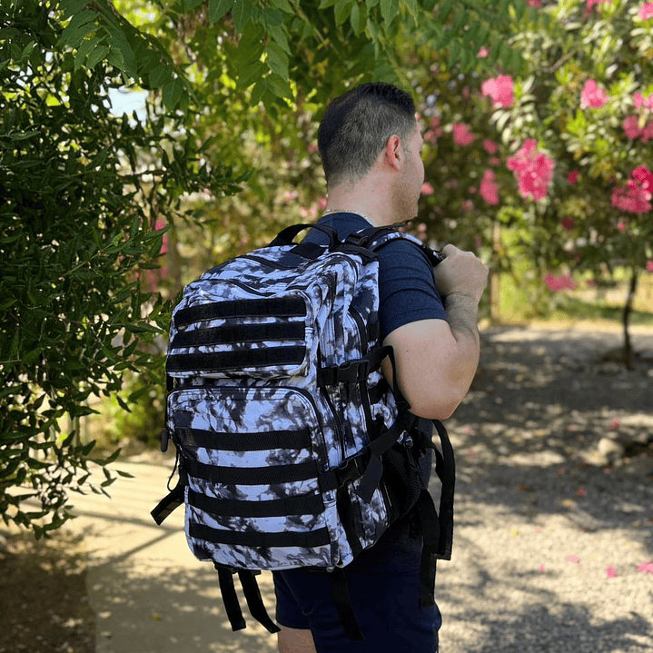 Mochila Táctica 45 Litros Negro Blanco 6