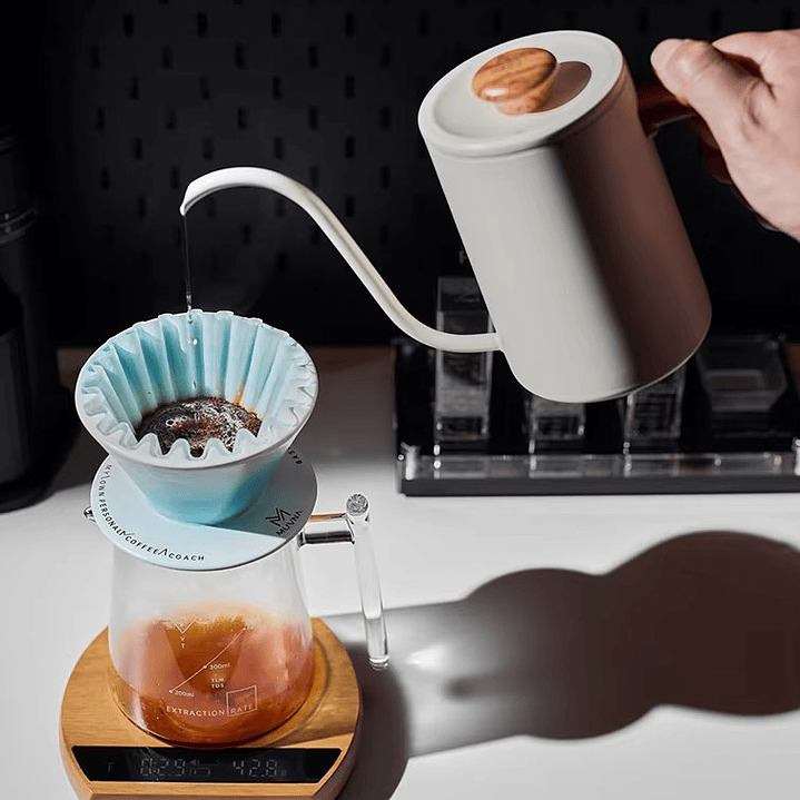 Tetera Cuello Cisne 600ml Muvna 3