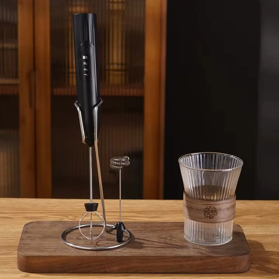 Espumador De Leche Mini Batidor Portatil 3