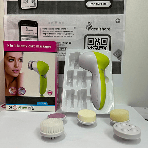 CEPILLO FACIAL 5 EN 1 (PILAS) + JABON CARBÓN ACTIVO