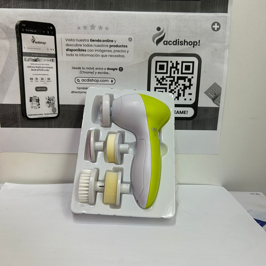 CEPILLO FACIAL 5 EN 1 (PILAS) + JABON CARBÓN ACTIVO 3