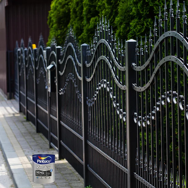 Pintulux 1/4 Galón 3 En 1 Negro    2