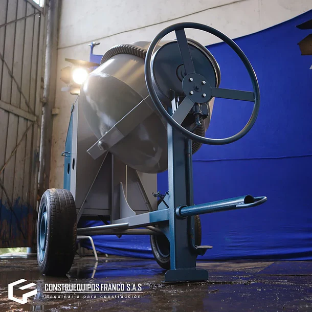 Mezcladora De Concreto De 1 bulto Con Motor Diésel 7HP 4