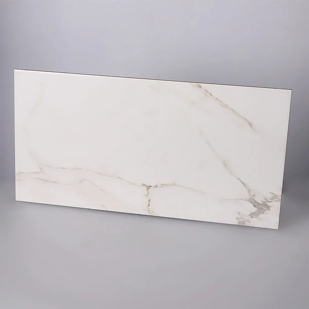 Pared Interior Essence Ivory ST Blanca Marmo 30x60 Alfa 5