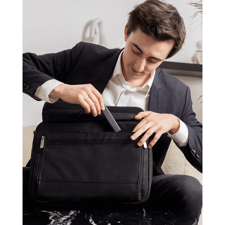 Invoxia GPS Tracker Pro - Localizador GPS Compacto com Conectividade 4G LTE-M e Cartão SIM Integrado 3