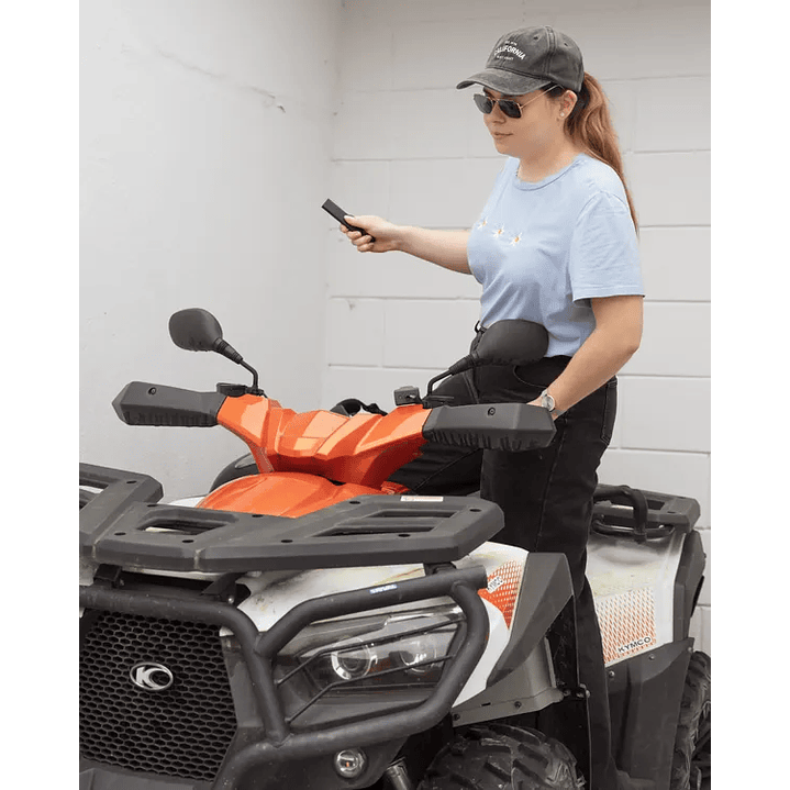 Invoxia GPS Tracker Classic - Localisateur GPS compact avec connectivité Sigfox/LoRa et abonnement d'un an 9