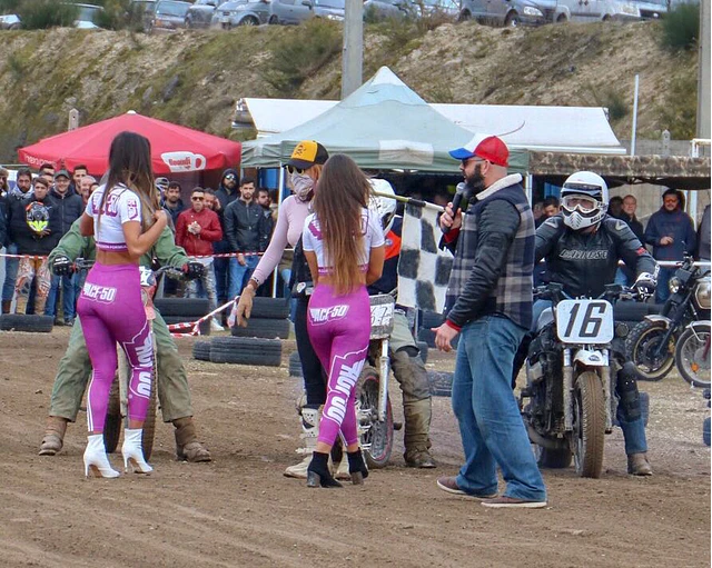 ACF-50 Portugal Pit Girls