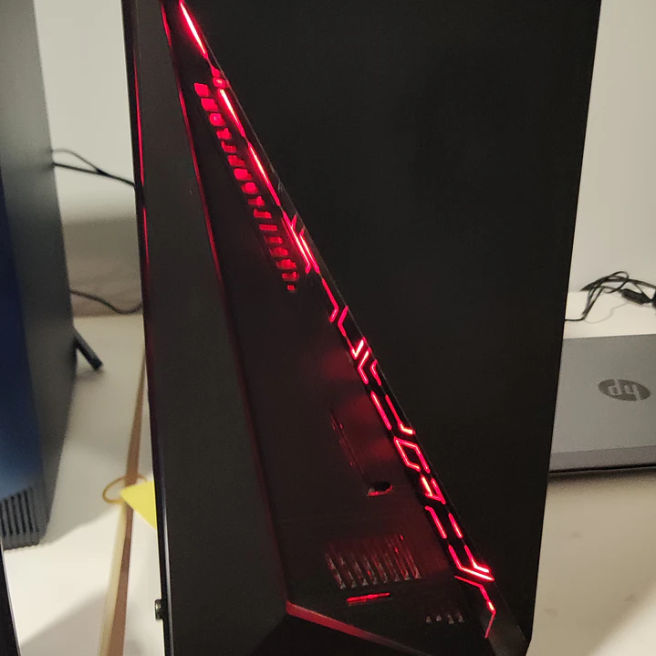 PC Gamer Ryzen 3 3200G | RX 580 8GB | 16GB RAM | ACM85 1