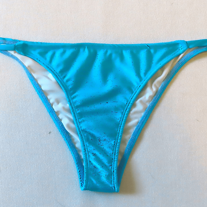 Traje de Baño Bikini mod. CHOCOLATE Top Triángulo y Bottoms con tiras - Azul Claro 5