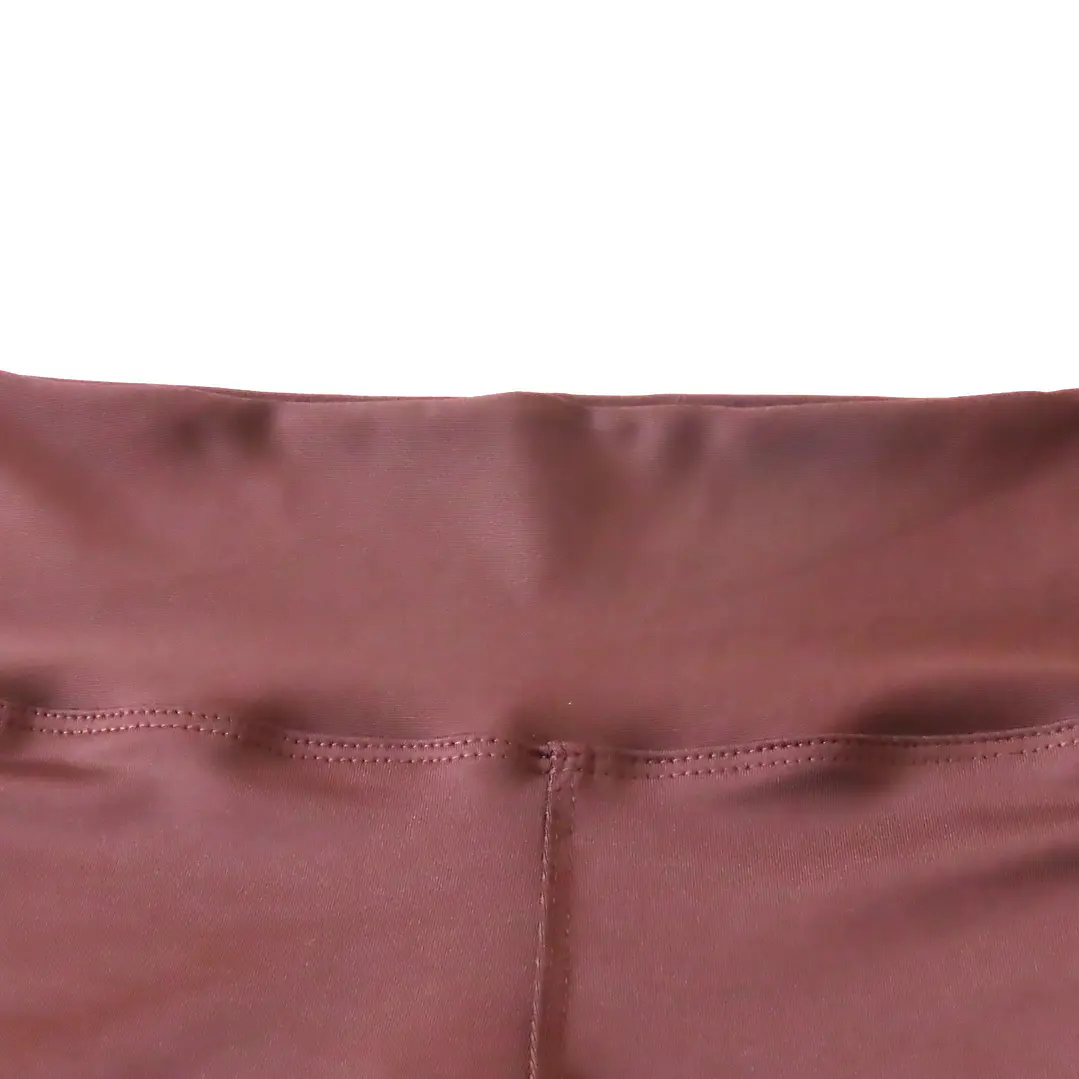 Calza Corta modelo ACTIVA color Café Oscuro en Lycra Suplex con costuras reforzadas, pretina alta y bolsillo lateral  5