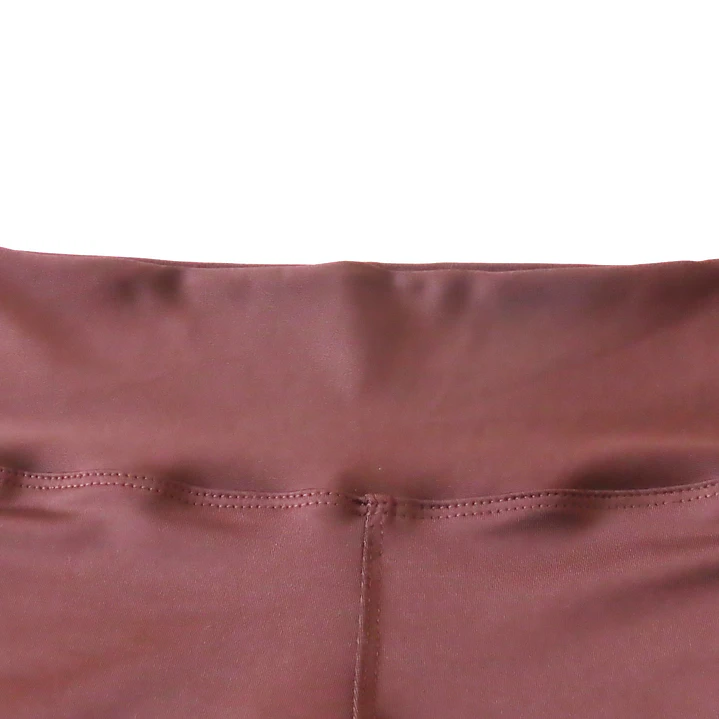 Calza Corta modelo ACTIVA color Café Oscuro en Lycra Suplex con costuras reforzadas, pretina alta y bolsillo lateral  5
