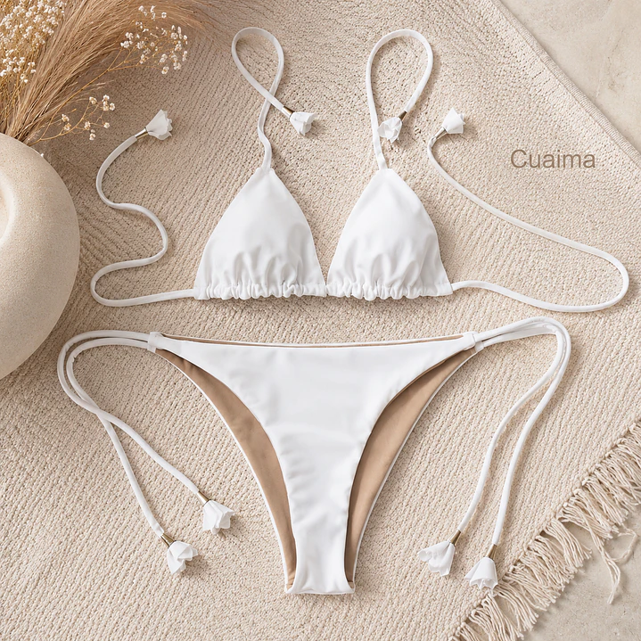 Bikini modelo CHOCOLATE FIT color Blanco mate sin costuras visibles   2