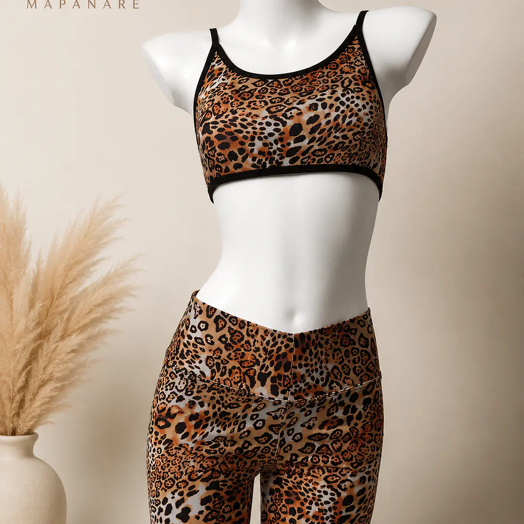Top / Peto modelo ZEN en estampado de Animal Print  1